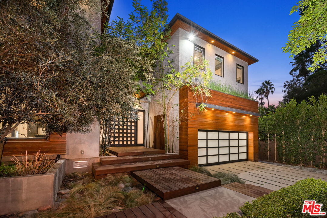 1862 Laurel Canyon Boulevard Los Angeles CA 90046