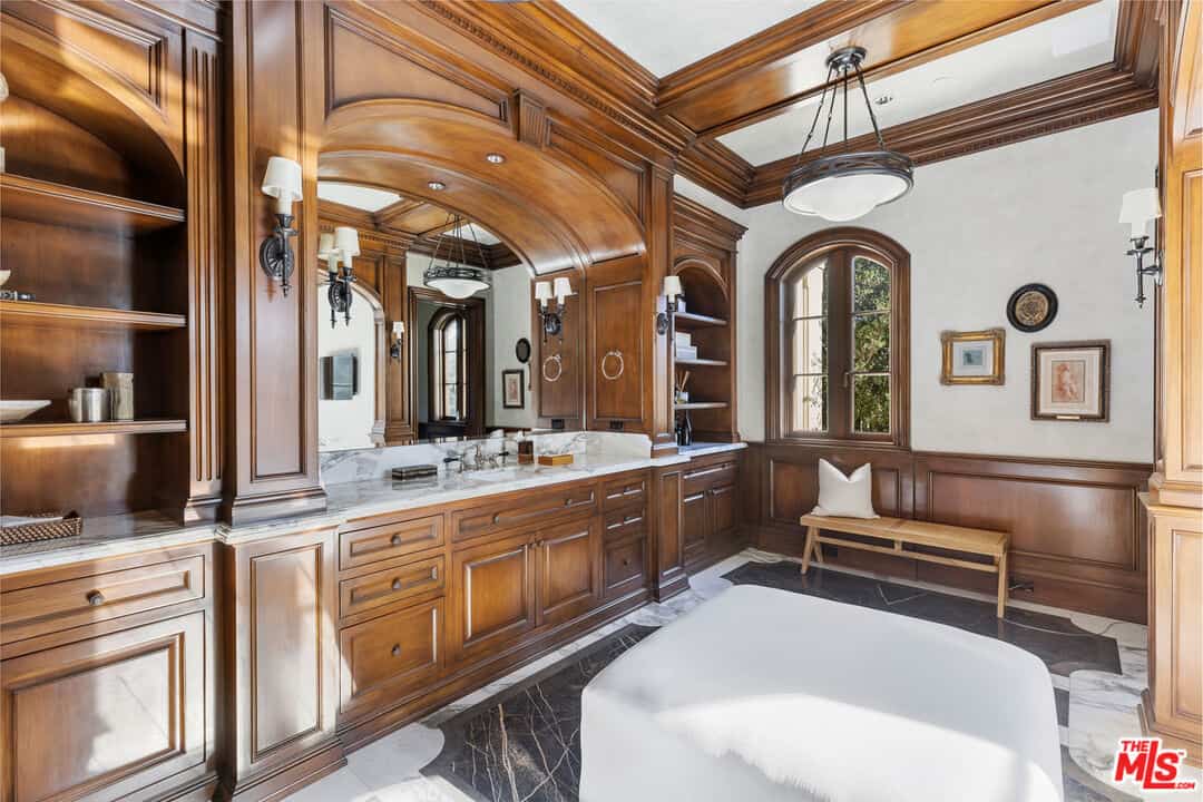 71 Beverly Park Beverly Hills CA 90210