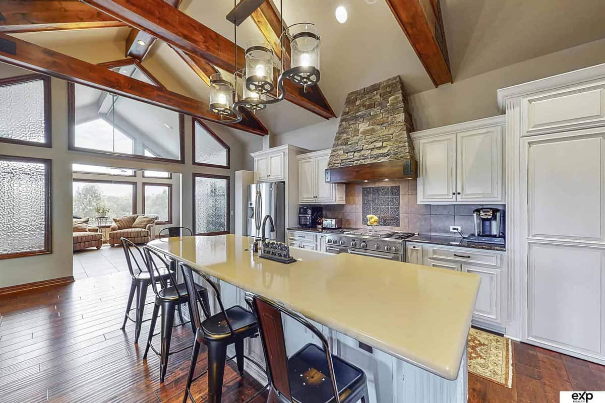 10710 S 168 Avenue Omaha NE 68136