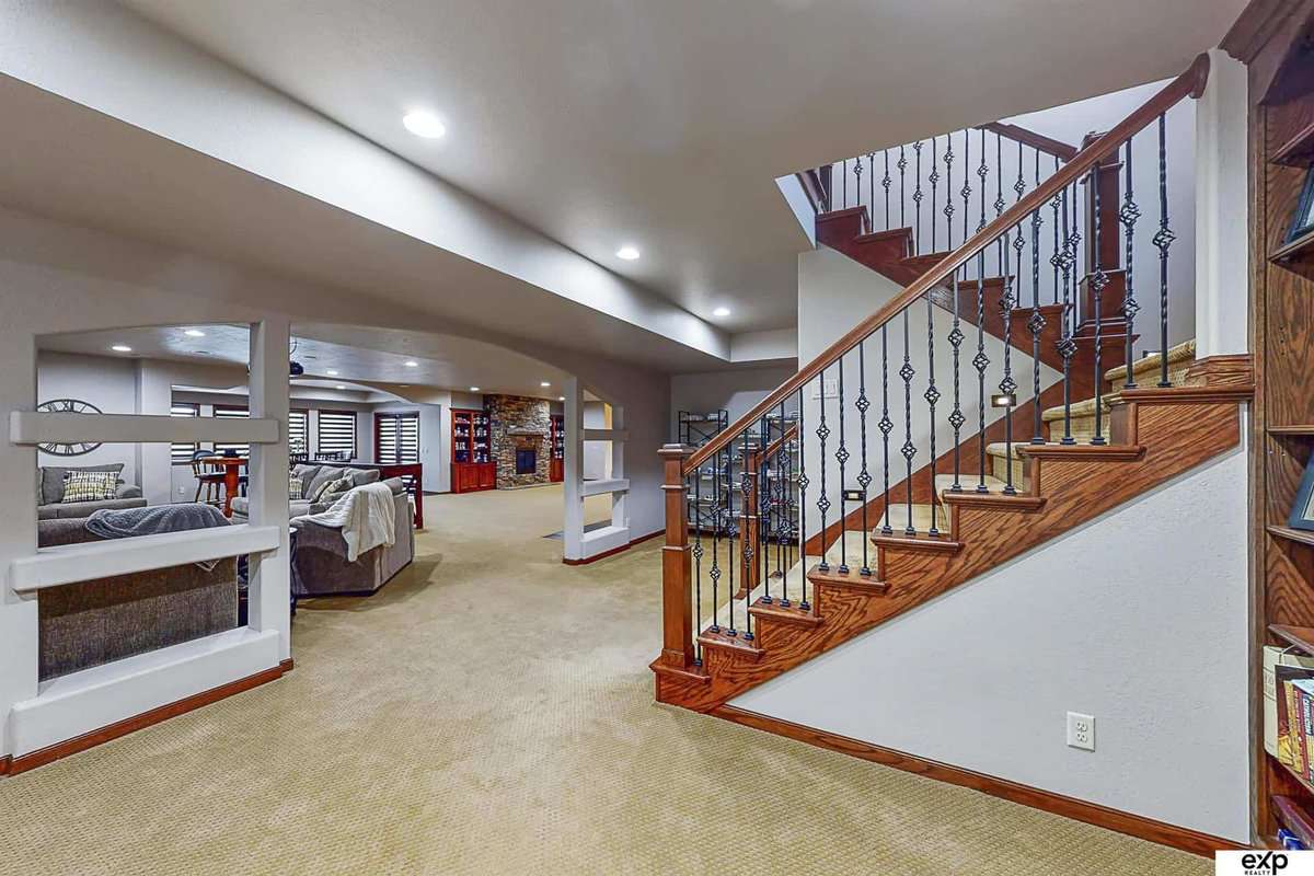 10710 S 168 Avenue Omaha NE 68136