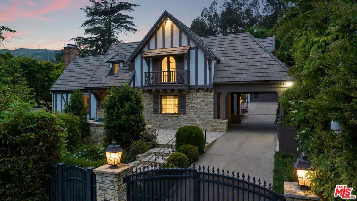 9541 Heather Road Beverly Hills CA 90210