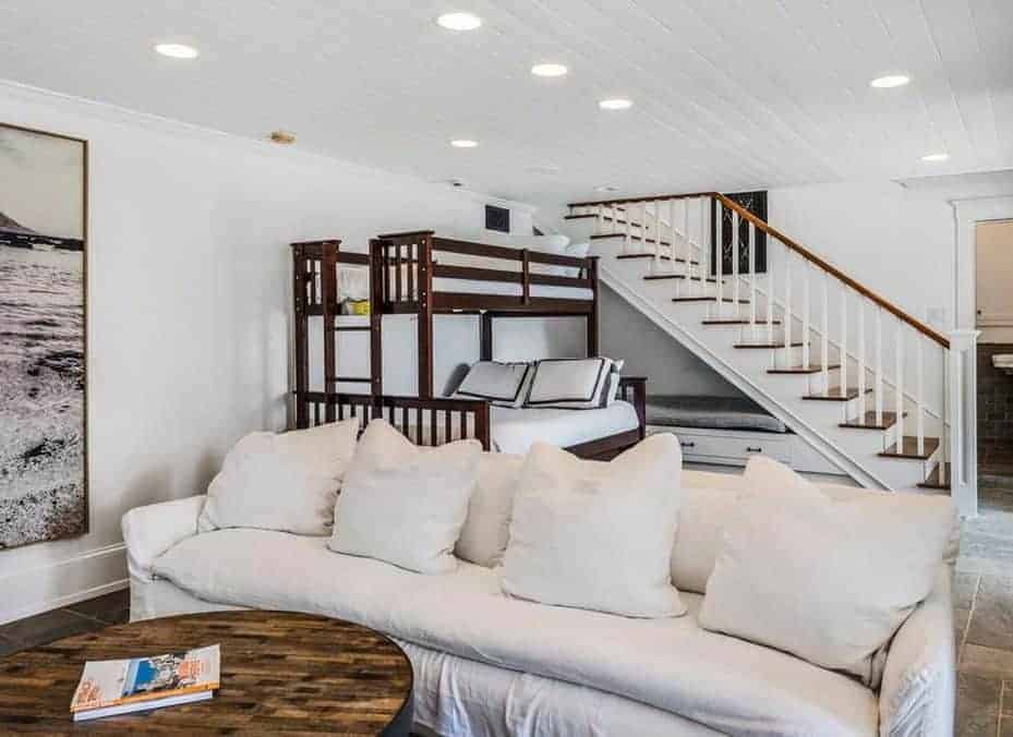7163 Birdview Avenue Malibu CA 90265