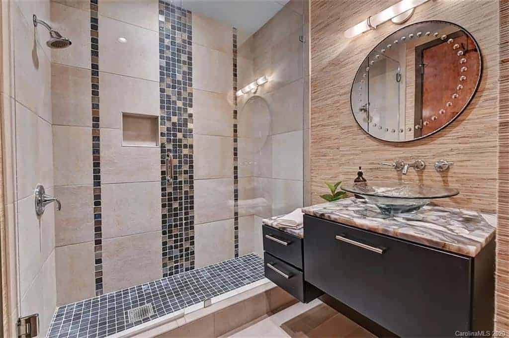 139 S Tryon Street Apt 5b Charlotte NC 28202