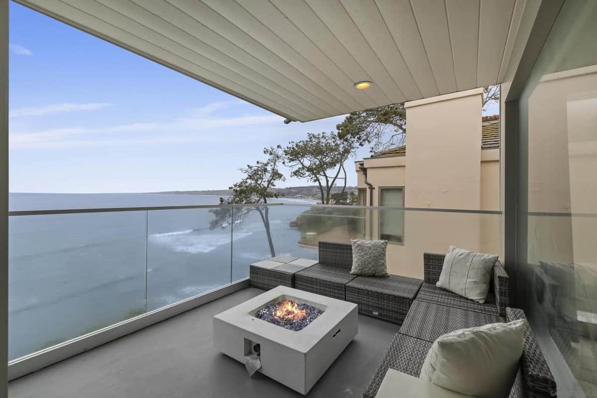 1624 Torrey Pines Road La Jolla CA 92037