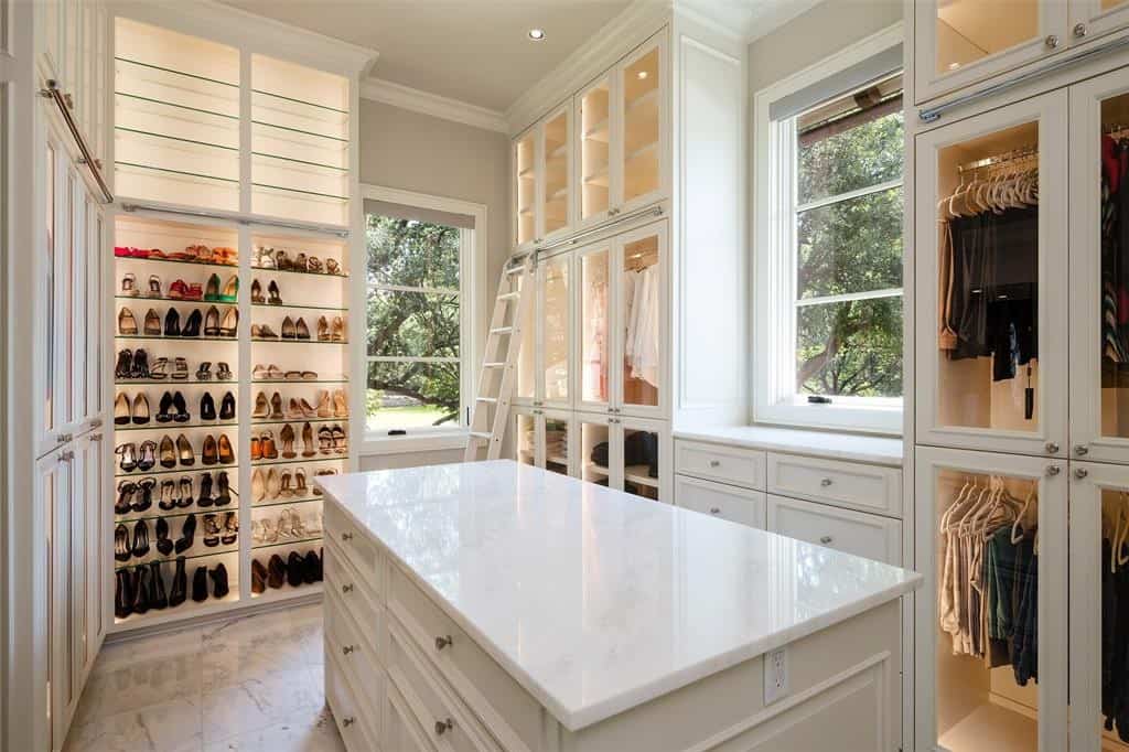 5020 Elm Hollow Drive Dallas TX 75229