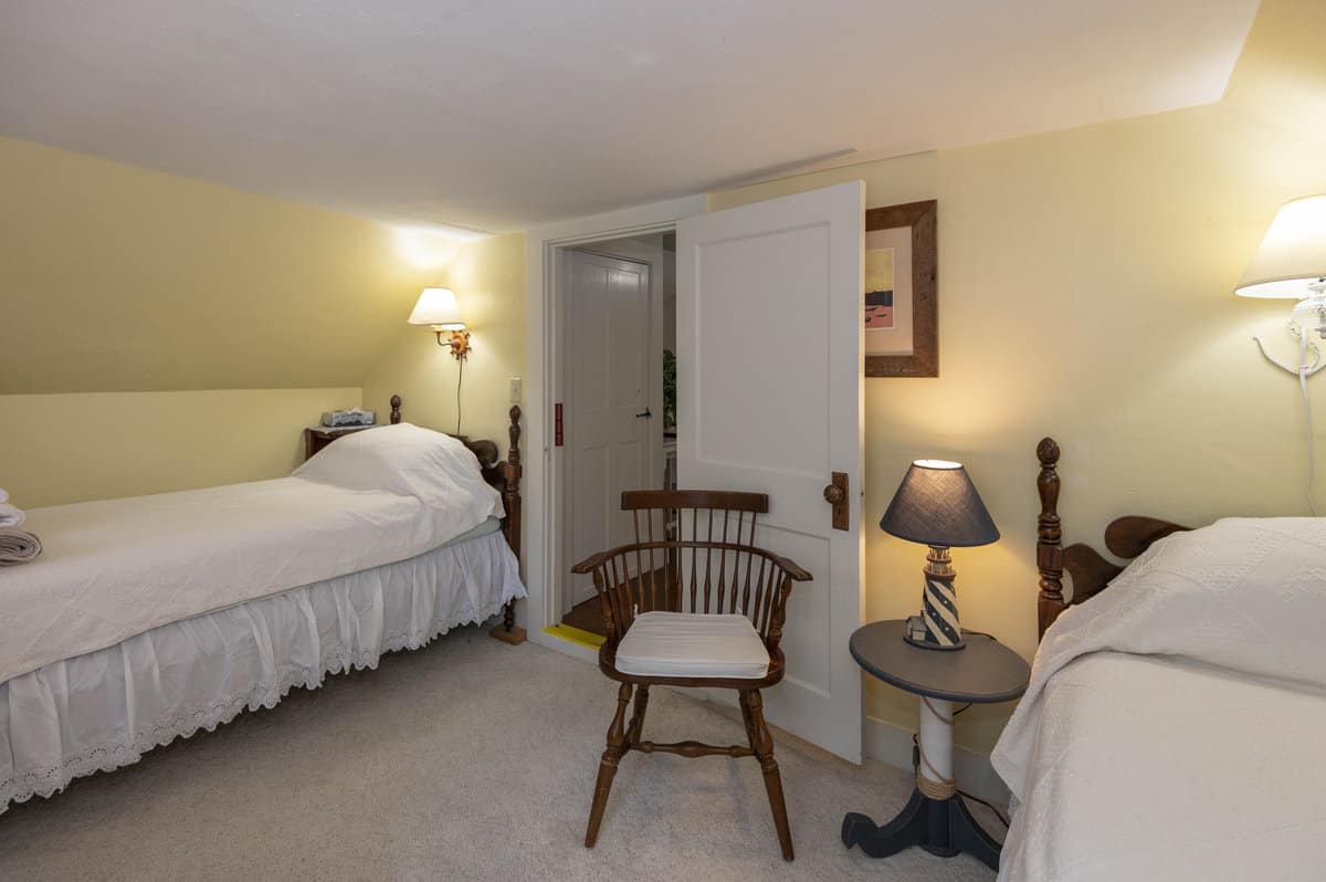 West Falmouth MA 02574