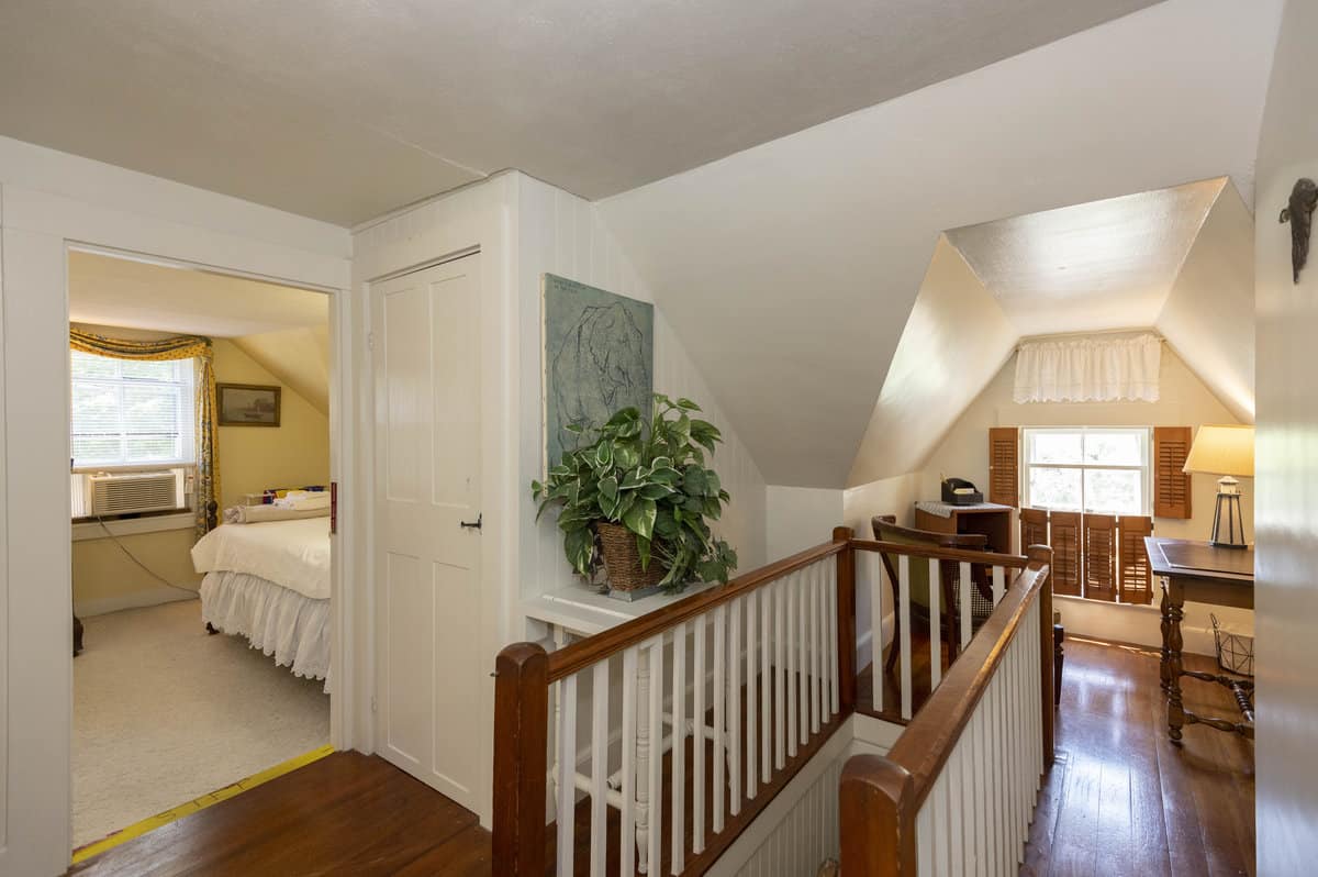 West Falmouth MA 02574