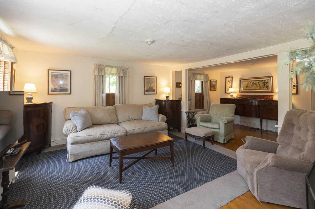 West Falmouth MA 02574