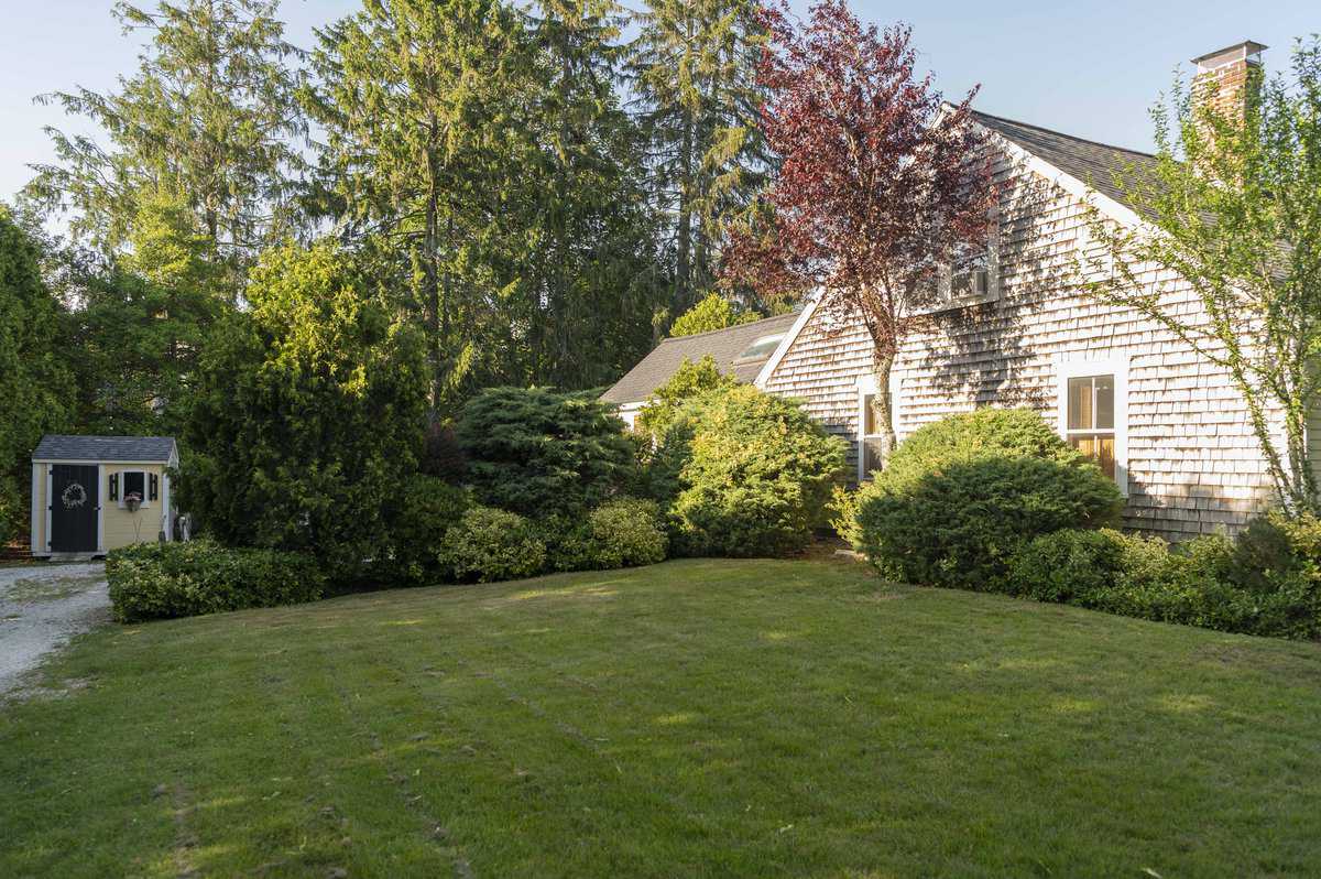 West Falmouth MA 02574