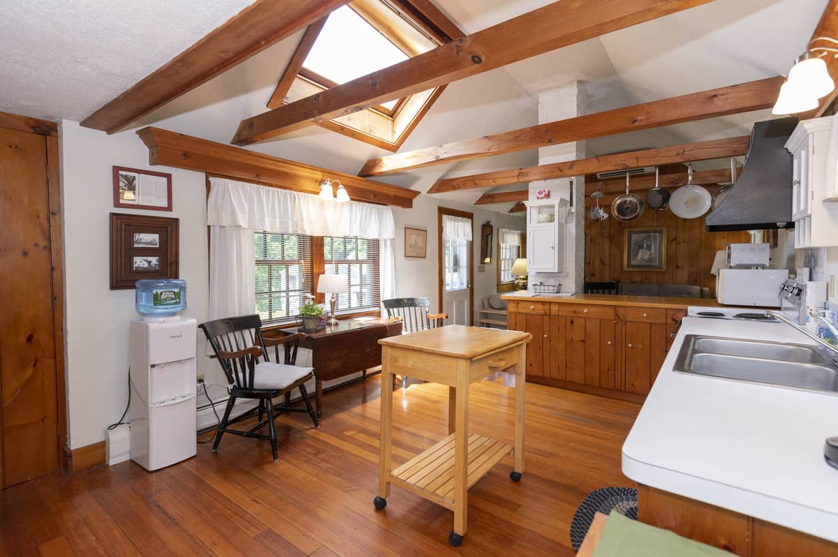 West Falmouth MA 02574