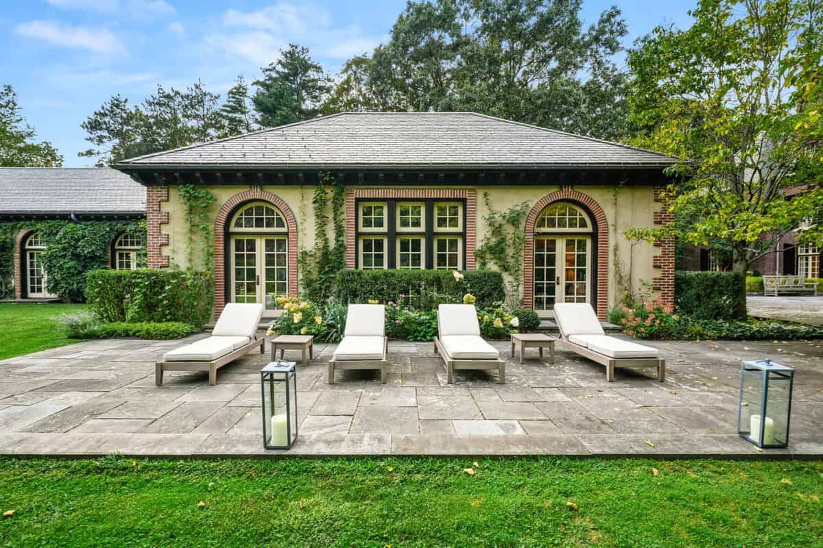 333 Lee Street, Brookline, MA 02445