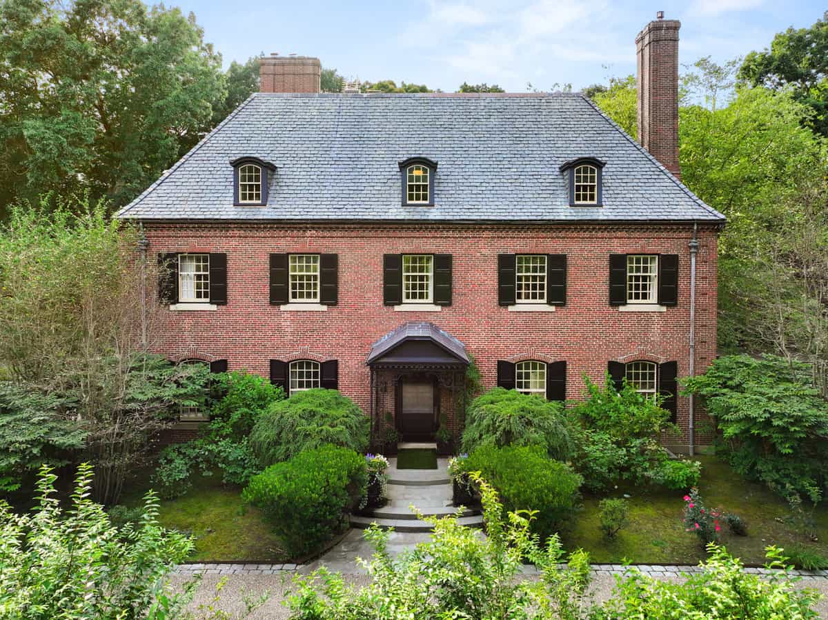 333 Lee Street, Brookline, MA 02445