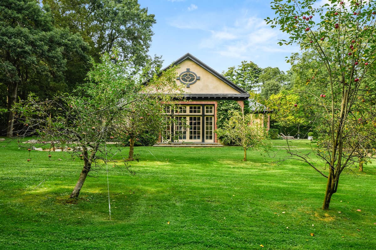 333 Lee Street, Brookline, MA 02445