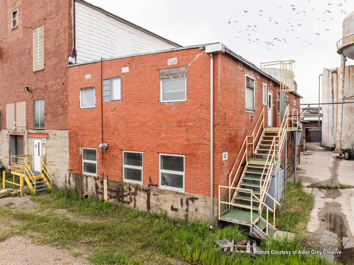 100 S Halstead Hutchinson KS 67501