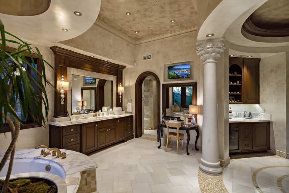 7004 N Invergordon Road Paradise Valley AZ 85253