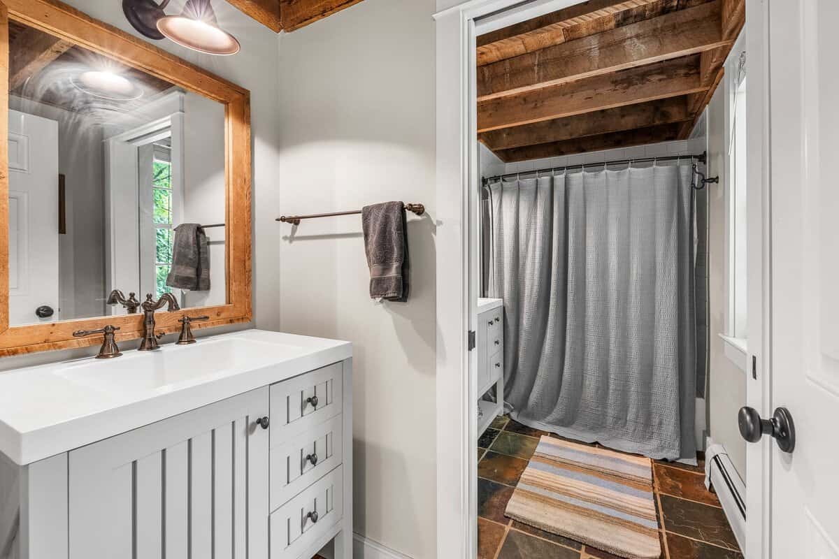 4945 South Street South Woodstock VT 05071