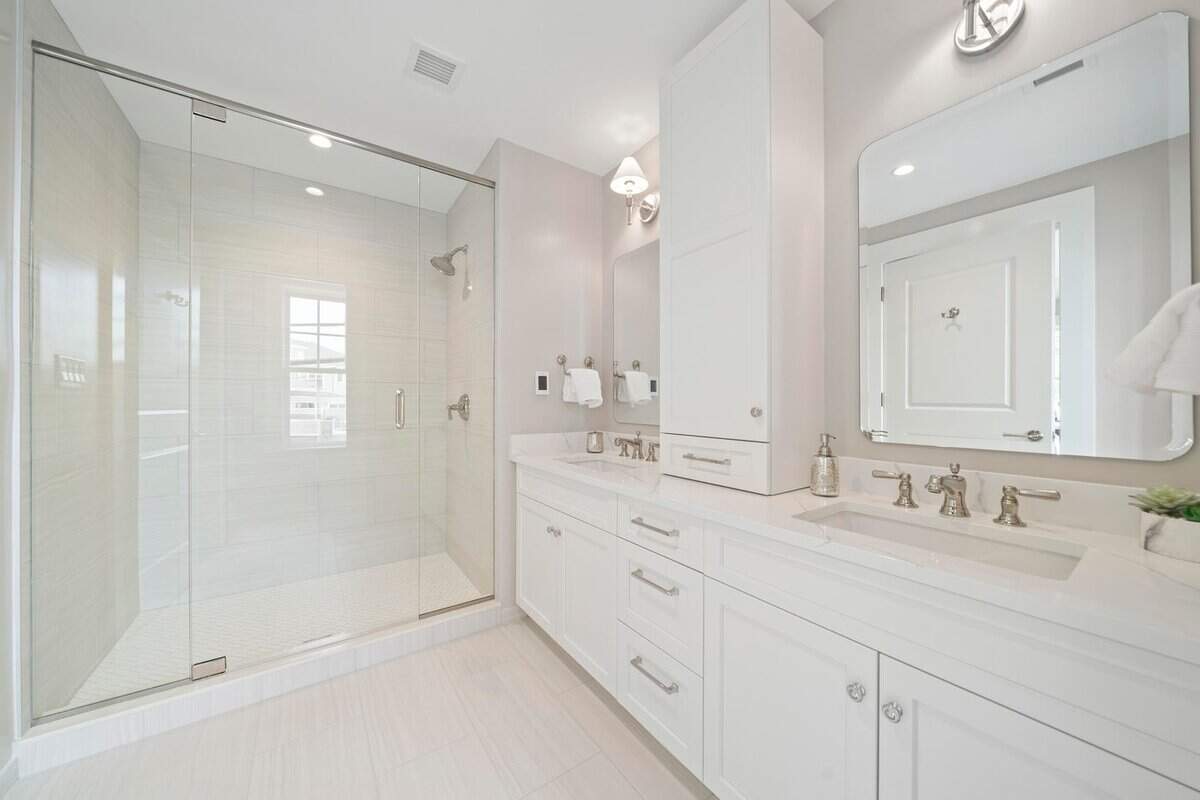 124 Elm Street Cohasset MA 02025