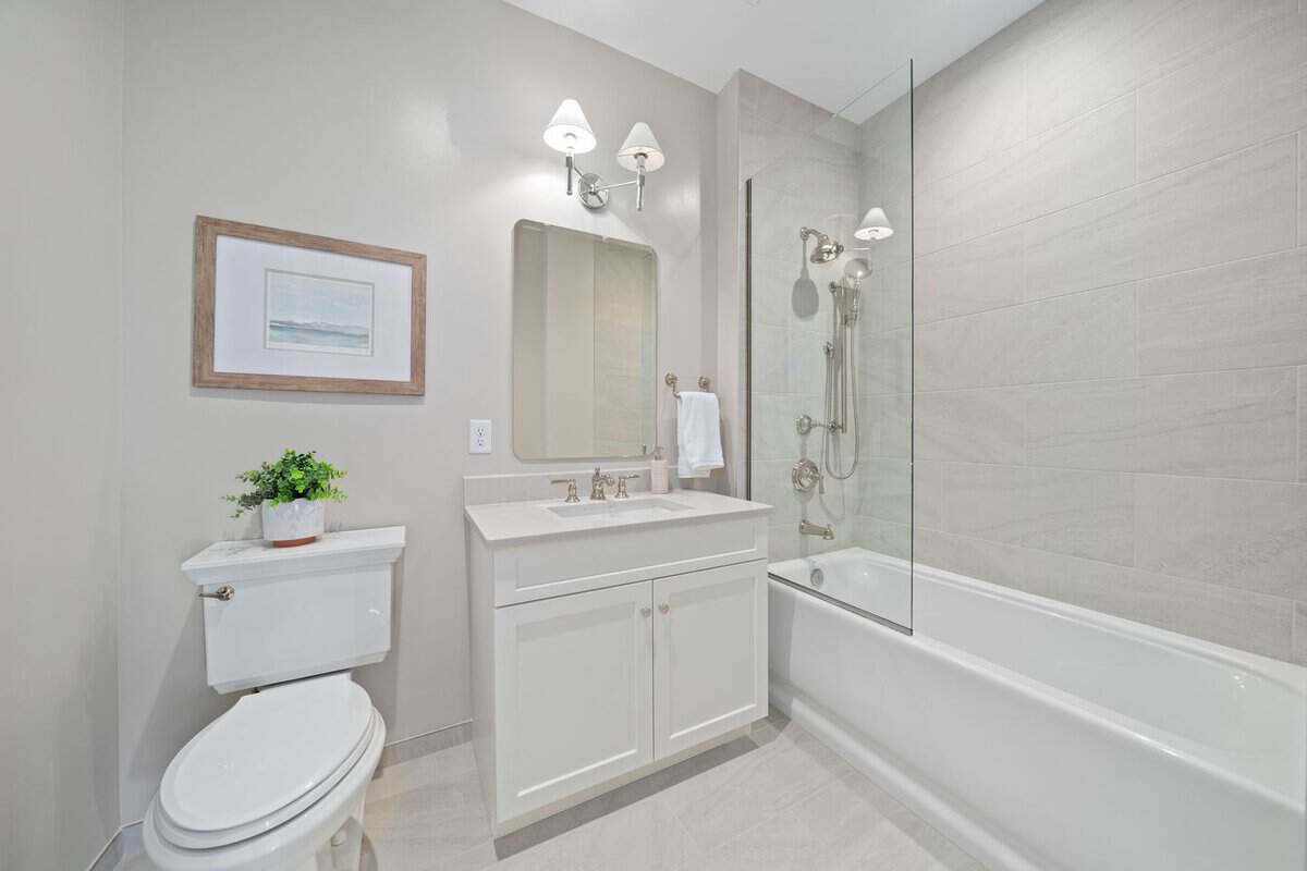 124 Elm Street Cohasset MA 02025