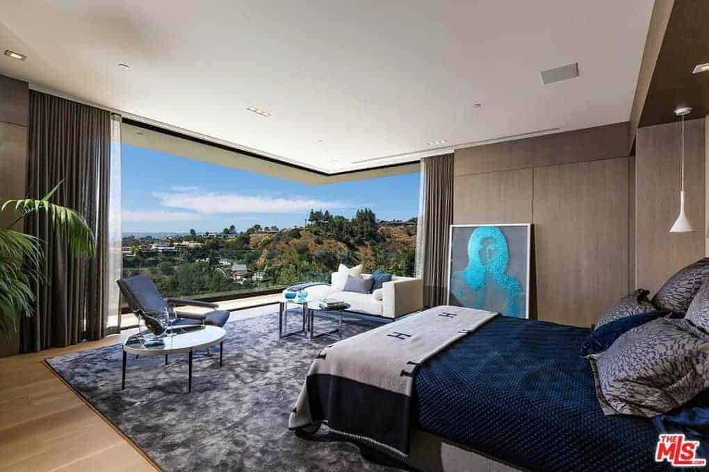 9133 Oriole Way Los Angeles CA 90069