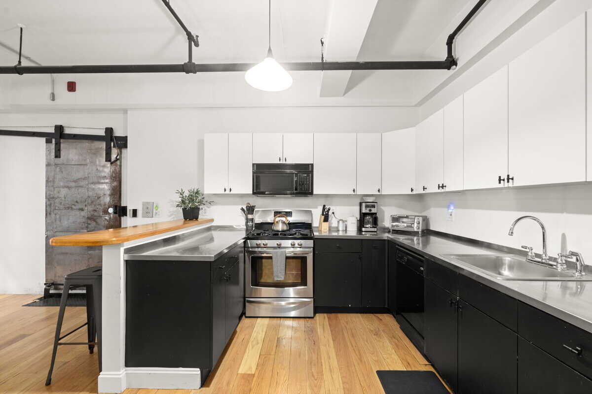 19 Stanhope Street Boston MA 02116