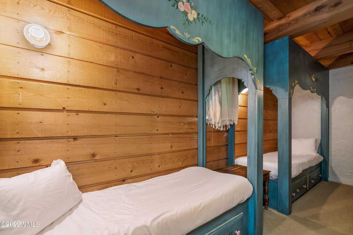 998 Ptarmigan Road Vail CO 81657
