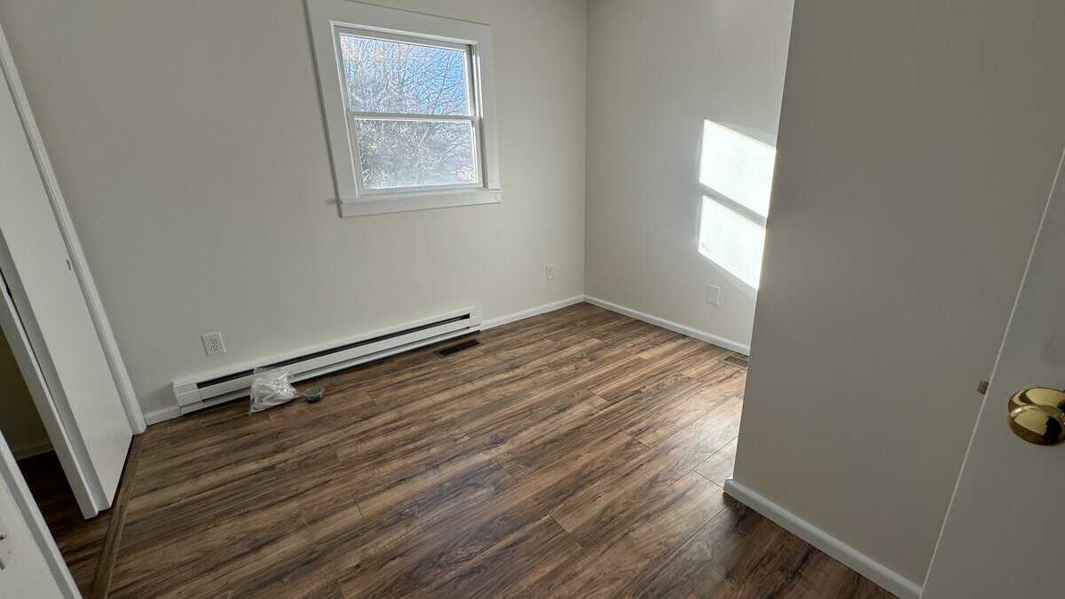 Easthampton MA 01027