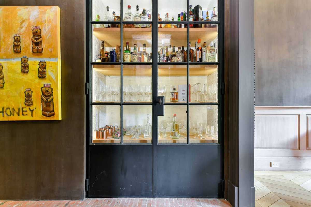 128 Beacon Street, Unit D, Boston, MA 02116