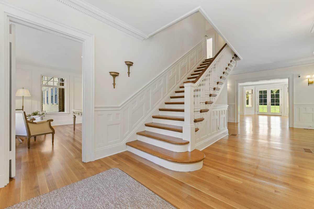 1452 Canton Avenue, Milton, MA 02186