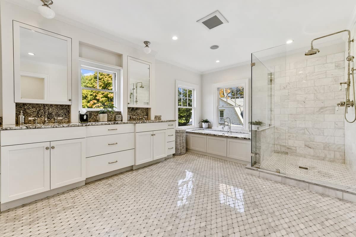 1452 Canton Avenue, Milton, MA 02186