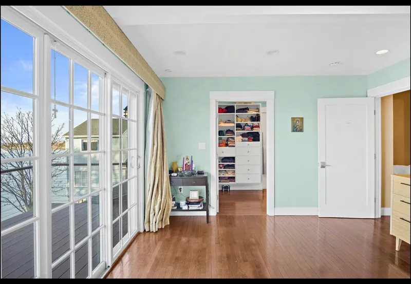 20 Bay View Avenue Quincy MA