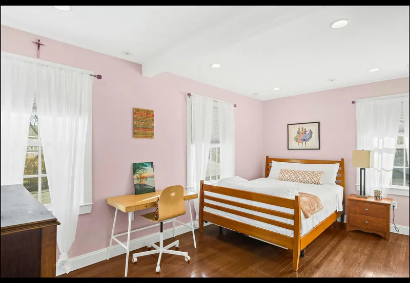 20 Bay View Avenue Quincy MA