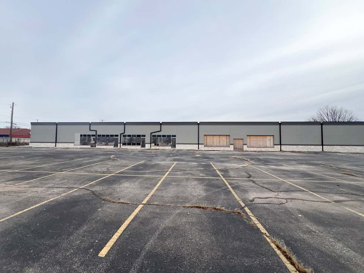 2440 S Oliver Wichita KS 67218