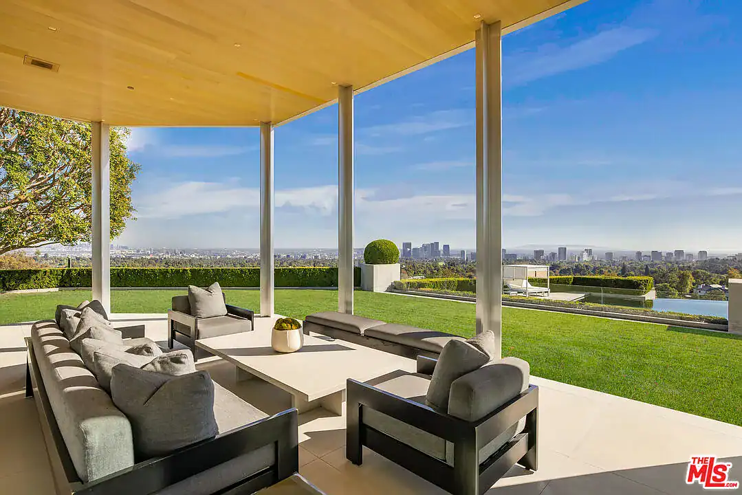 1261 Angelo Drive Beverly Hills CA 90210