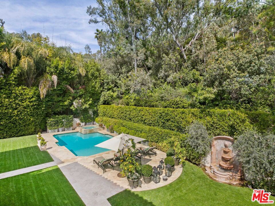 1156 San Ysidro Drive Beverly Hills 90210