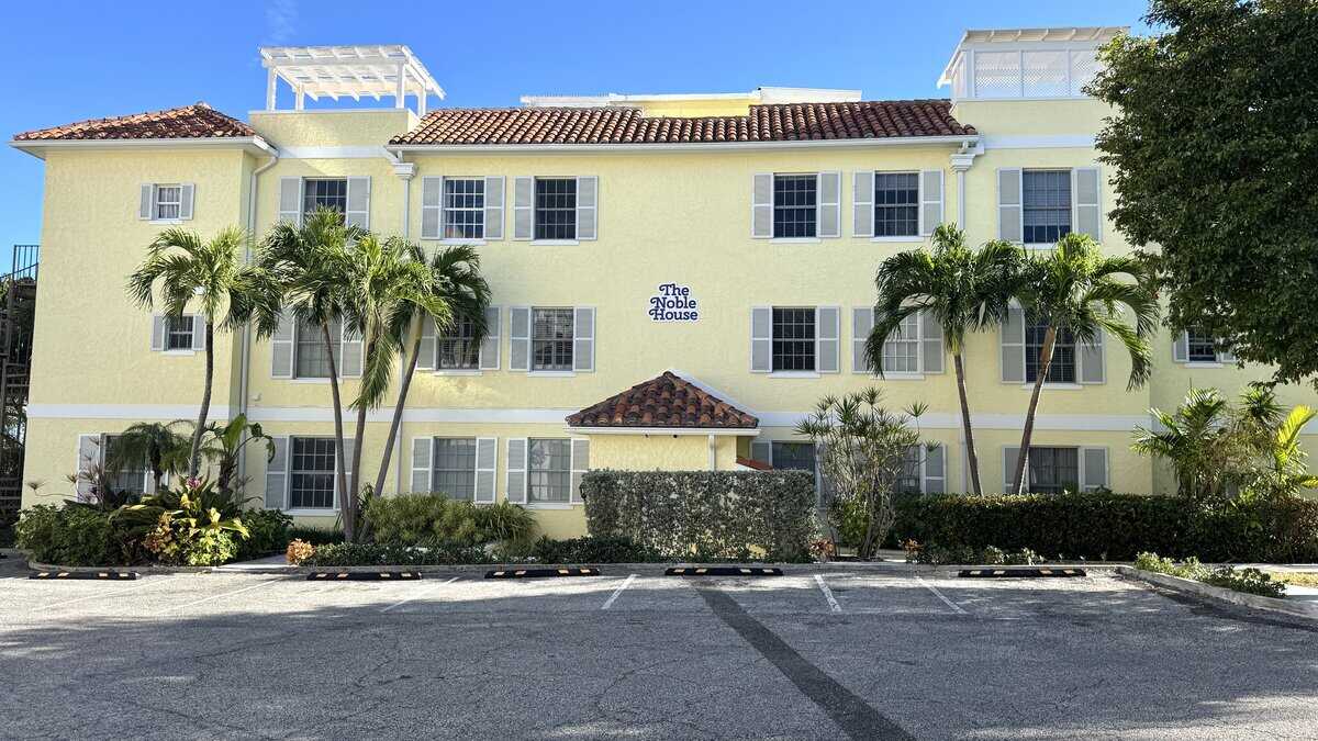 Cloister Drive New Providence Paradise Island BS