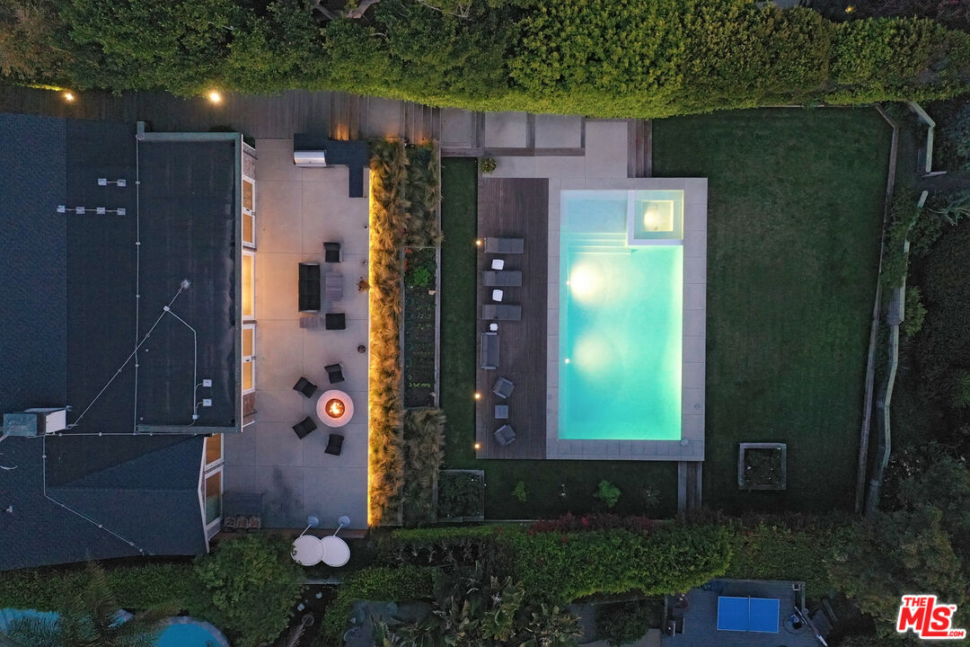 6453 Guernsey Avenue Malibu CA 90265