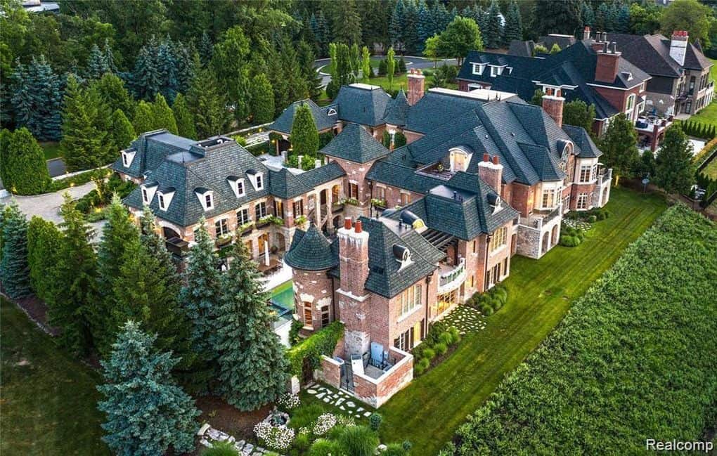 2756 Turtle Bluff Drive Bloomfield Hills MI 48302