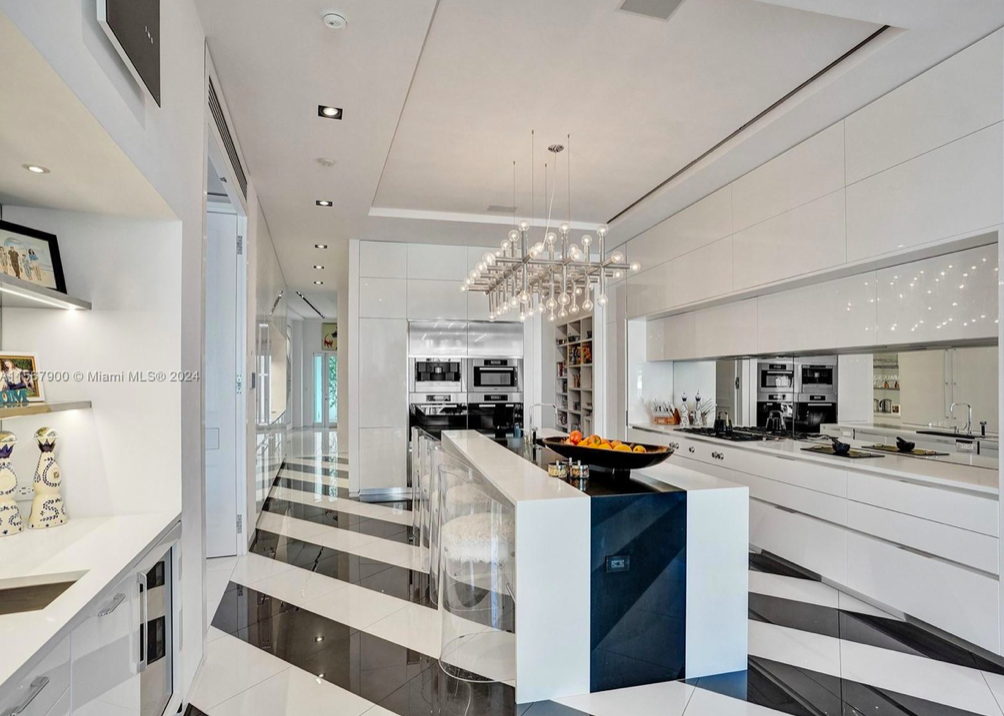 605 Ocean Boulevard Golden Beach FL 33160