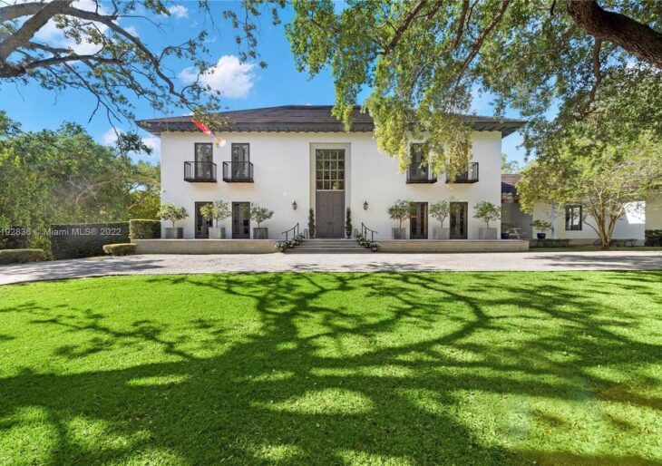 9550 Journeys End Road CORAL GABLES FL 33156