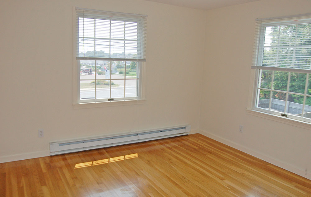 Cape Cod yearly rentals in Hyannis