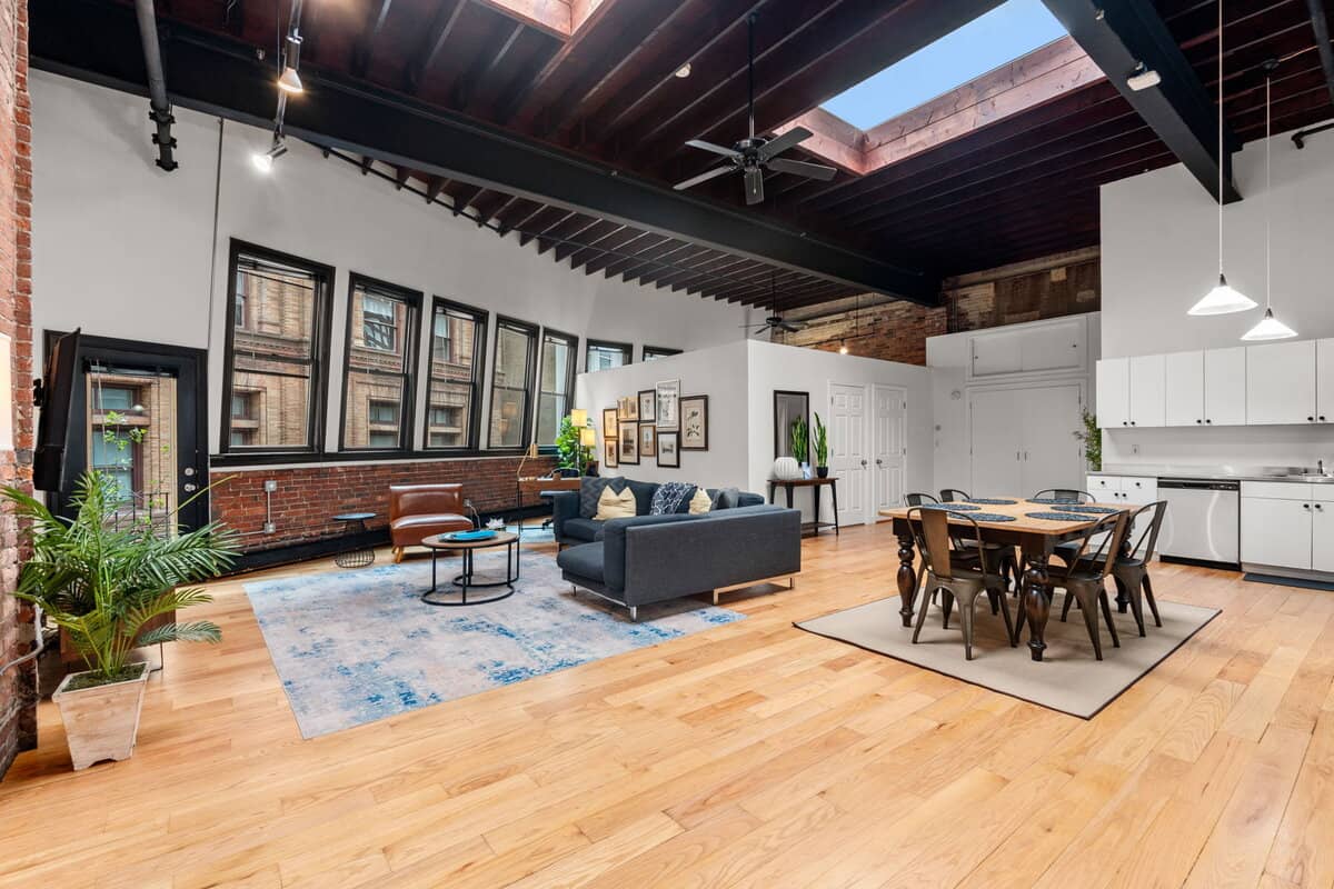 19 Stanhope Street Boston MA 02116