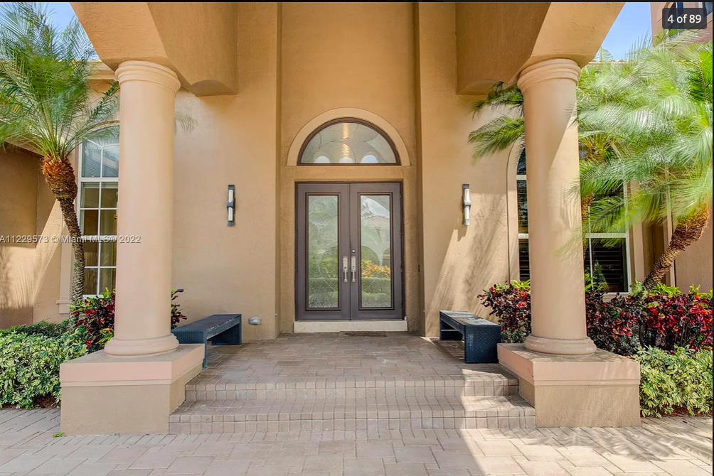 11029 Blackhawk Boulevard Davie FL 33328