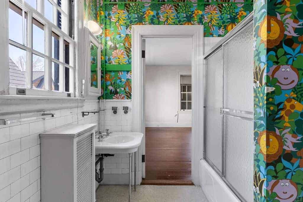 132 Carlton Street Brookline MA 02446