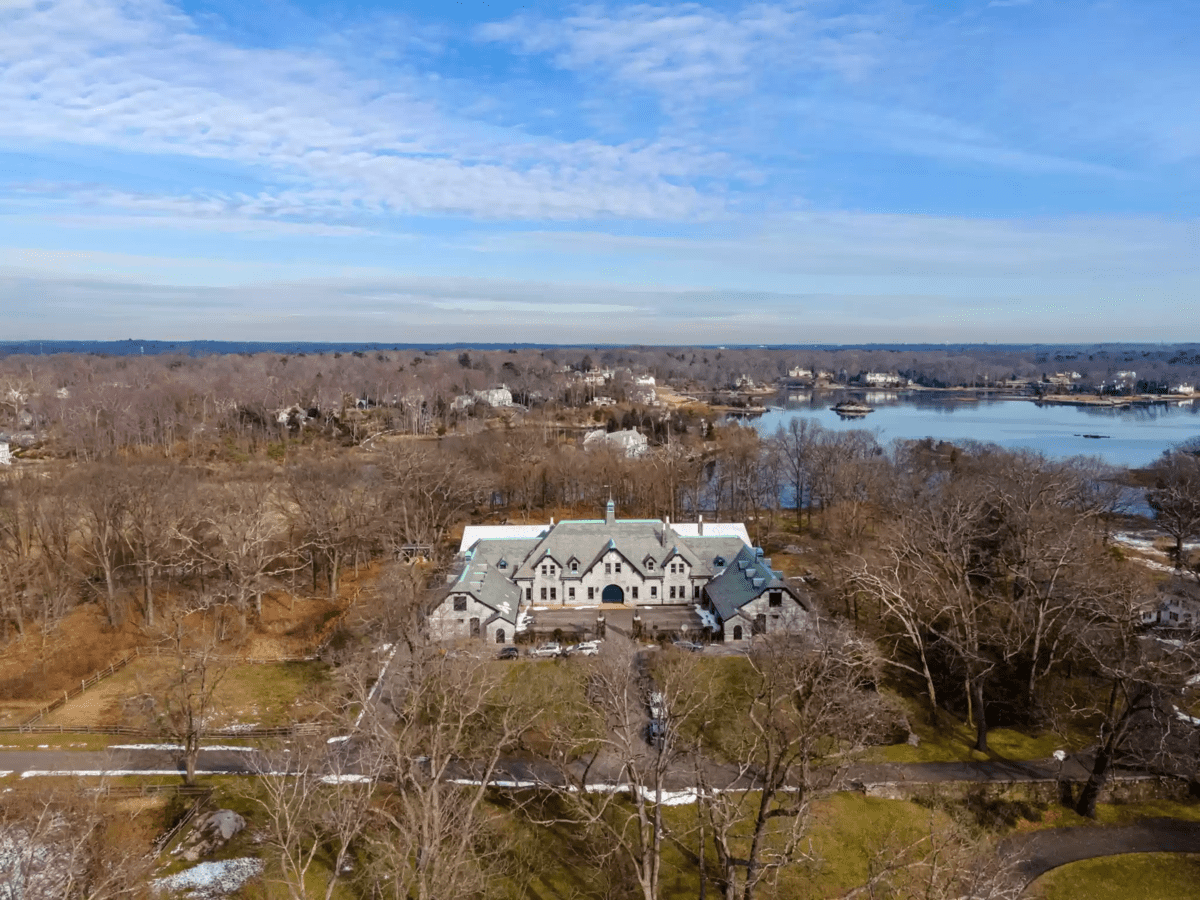 19 Great Island Darien CT 06820