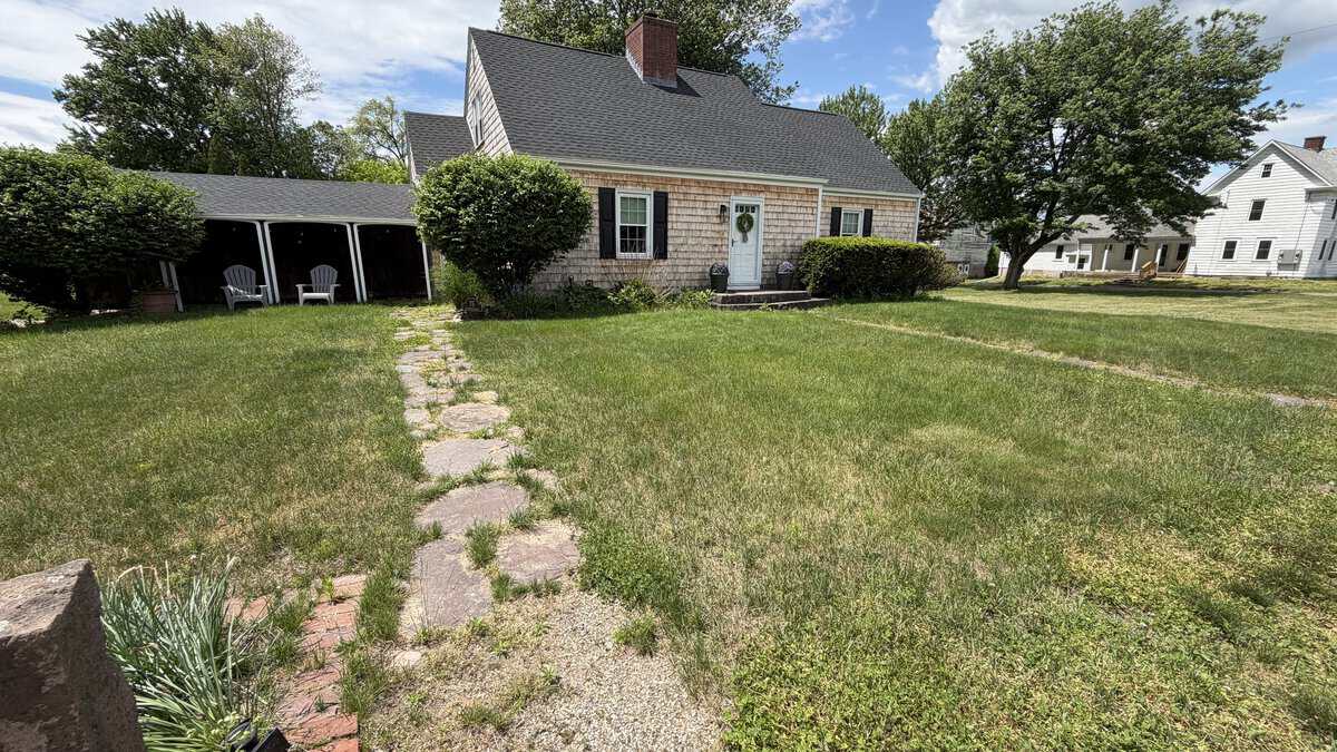 South Hadley MA 01075