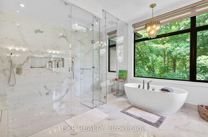 8 Cachet Parkway Markham ON L6C 1G8