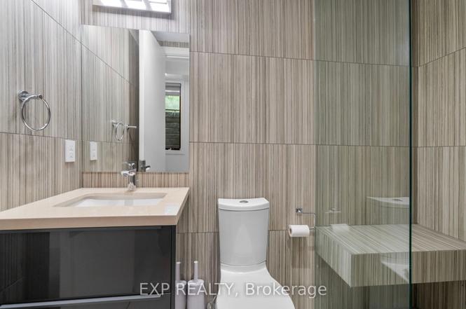 8 Cachet Parkway Markham ON L6C 1G8
