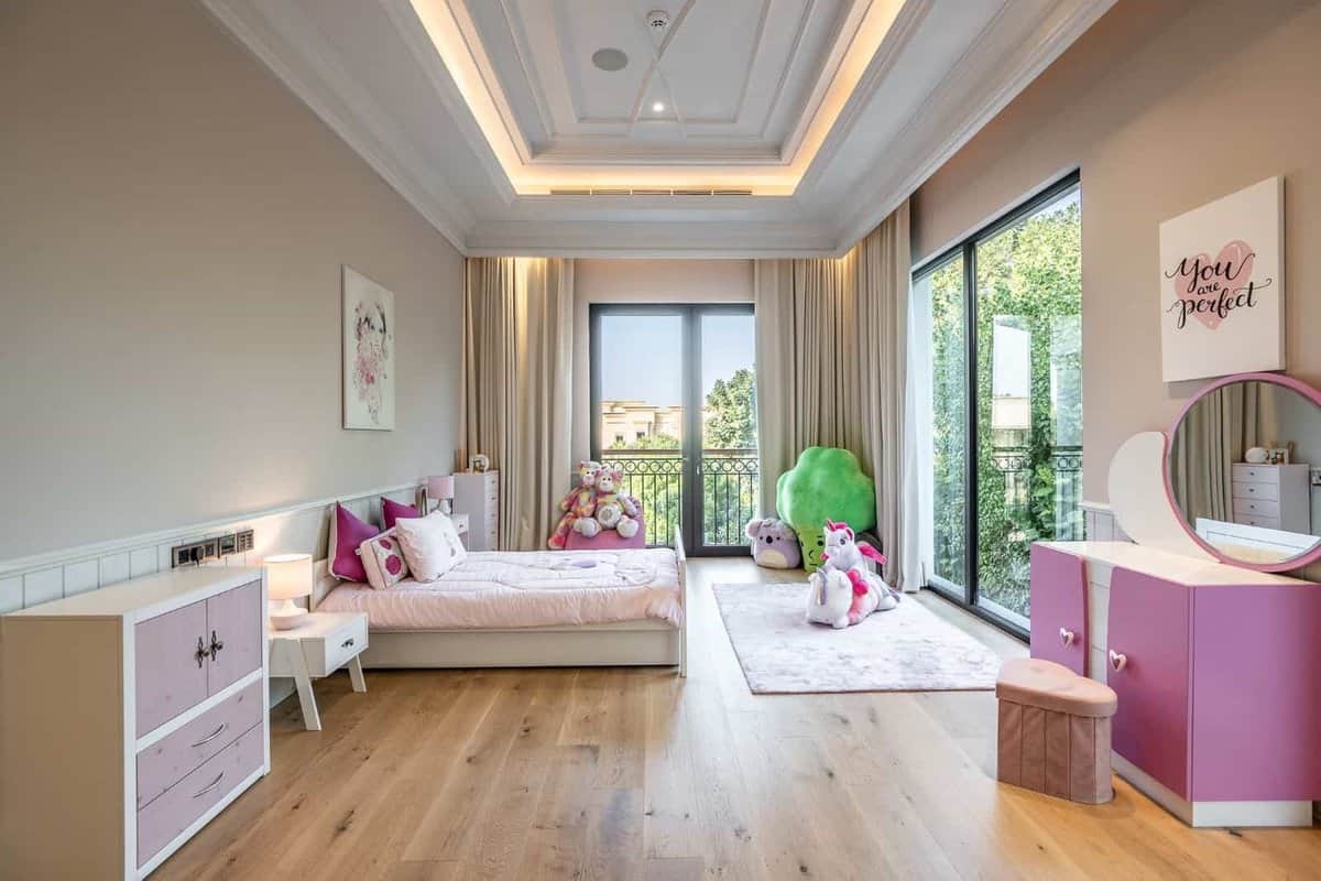 Sector L Emirates Hills Dubai AE