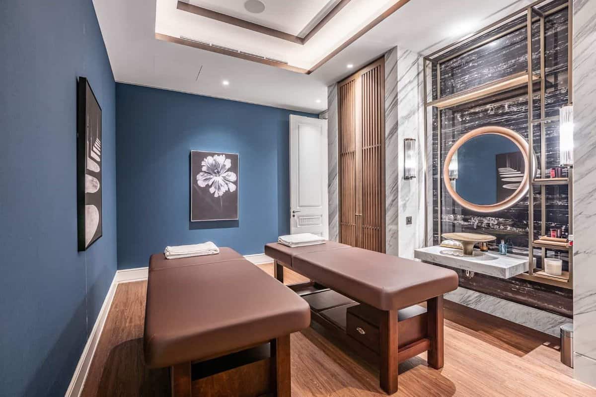 Sector L Emirates Hills Dubai AE