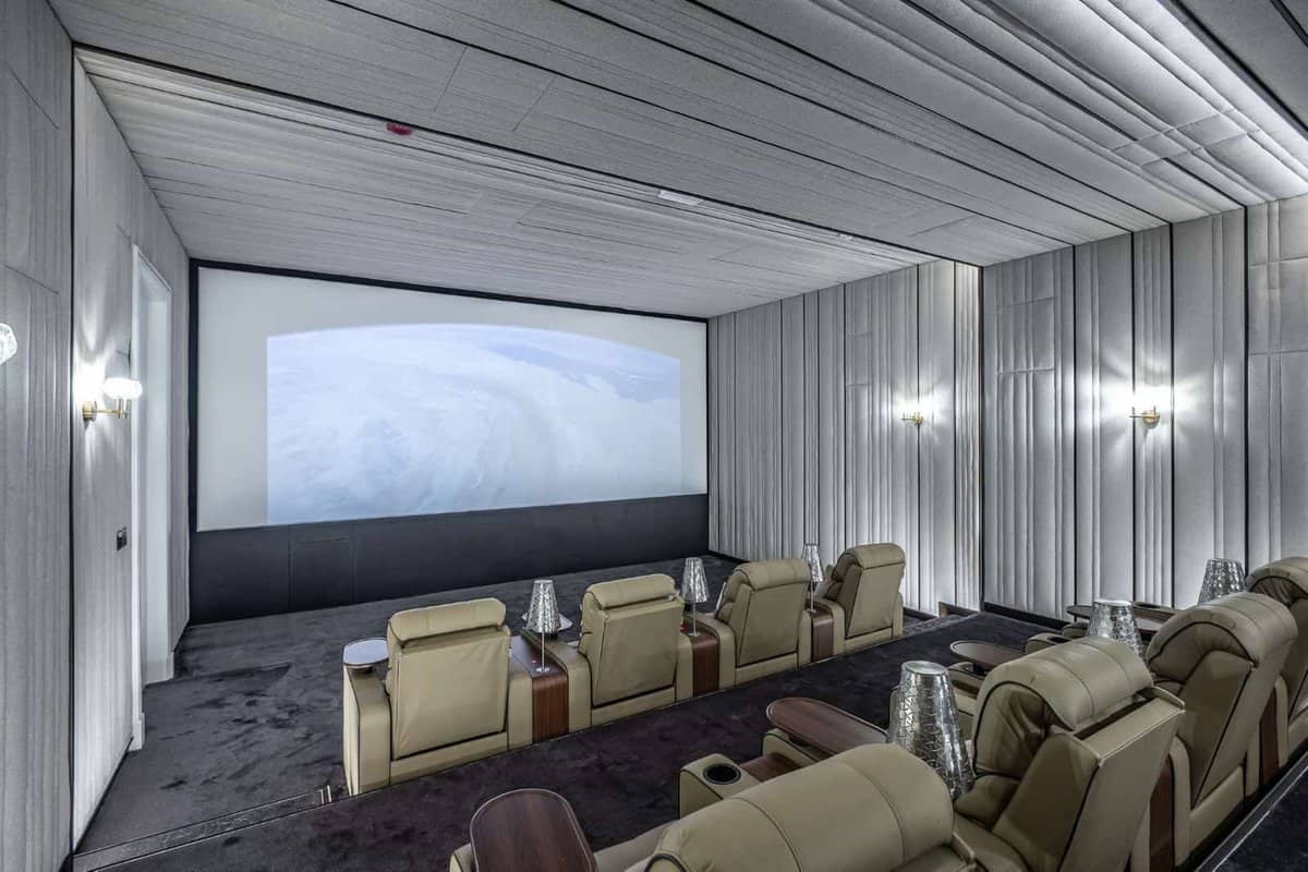 Sector L Emirates Hills Dubai AE